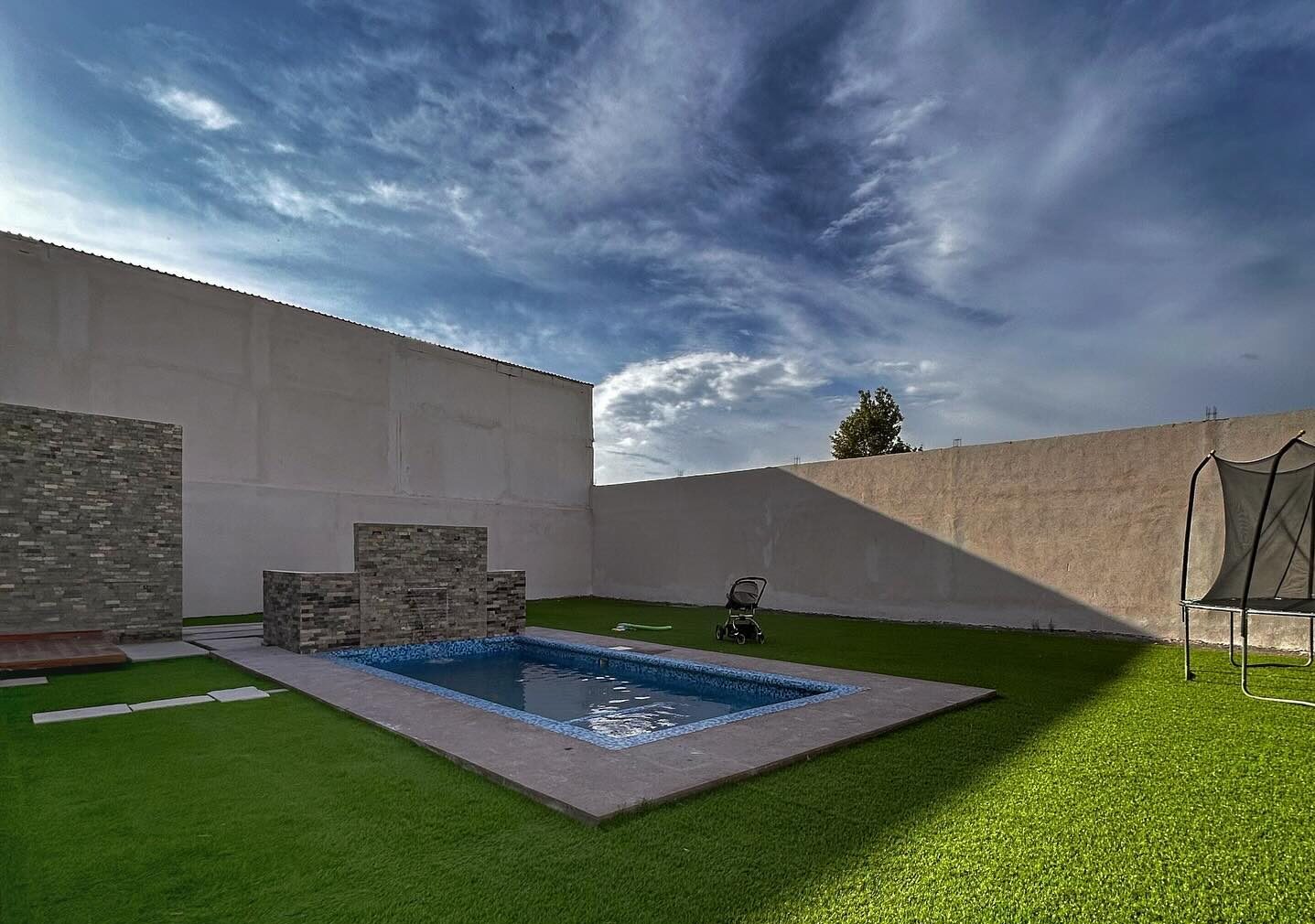 488485398_1227385405843909_2003154469787976804_n